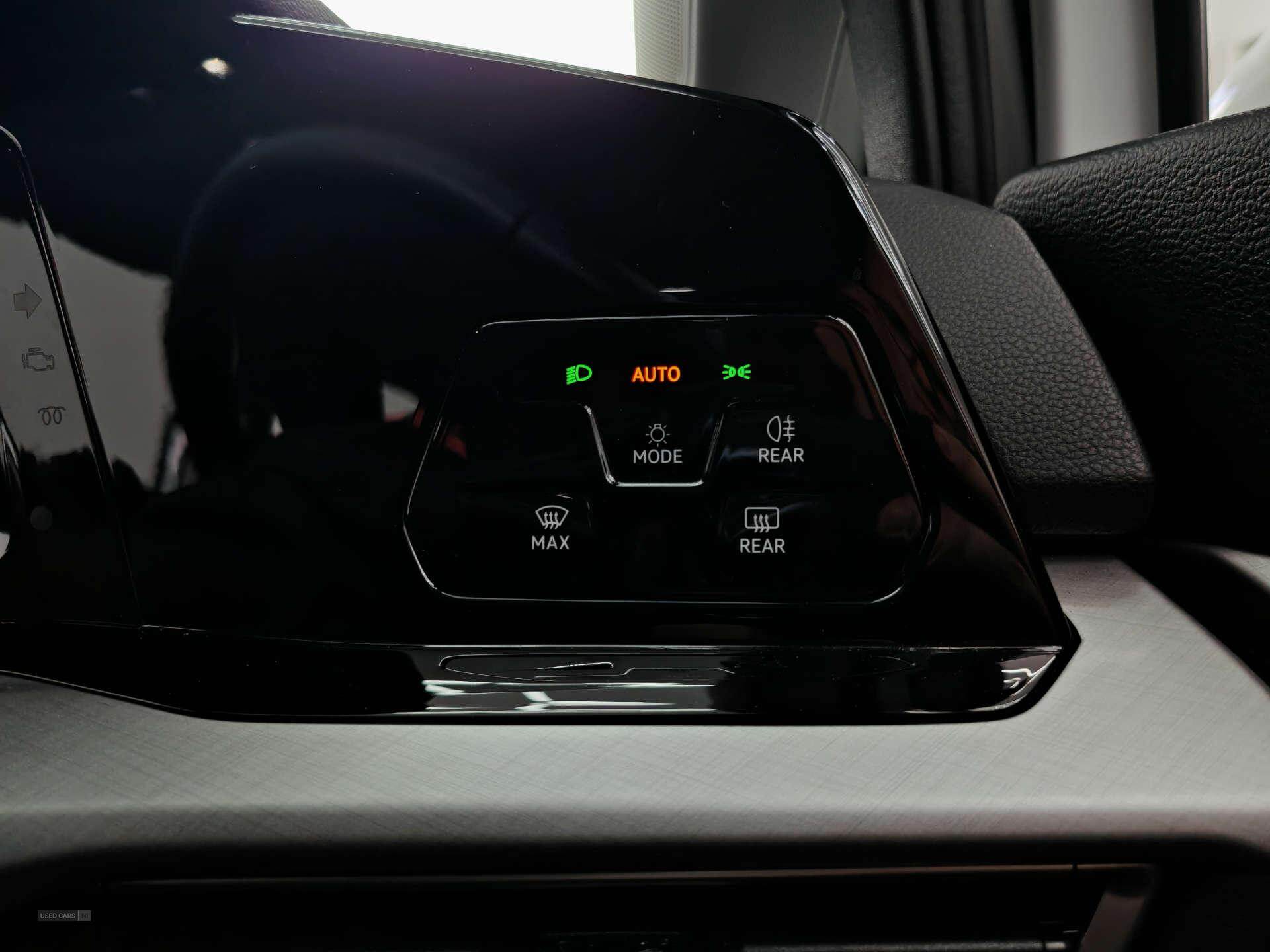 May 2022 Volkswagen Golf 2.0 TDI Life 5dr