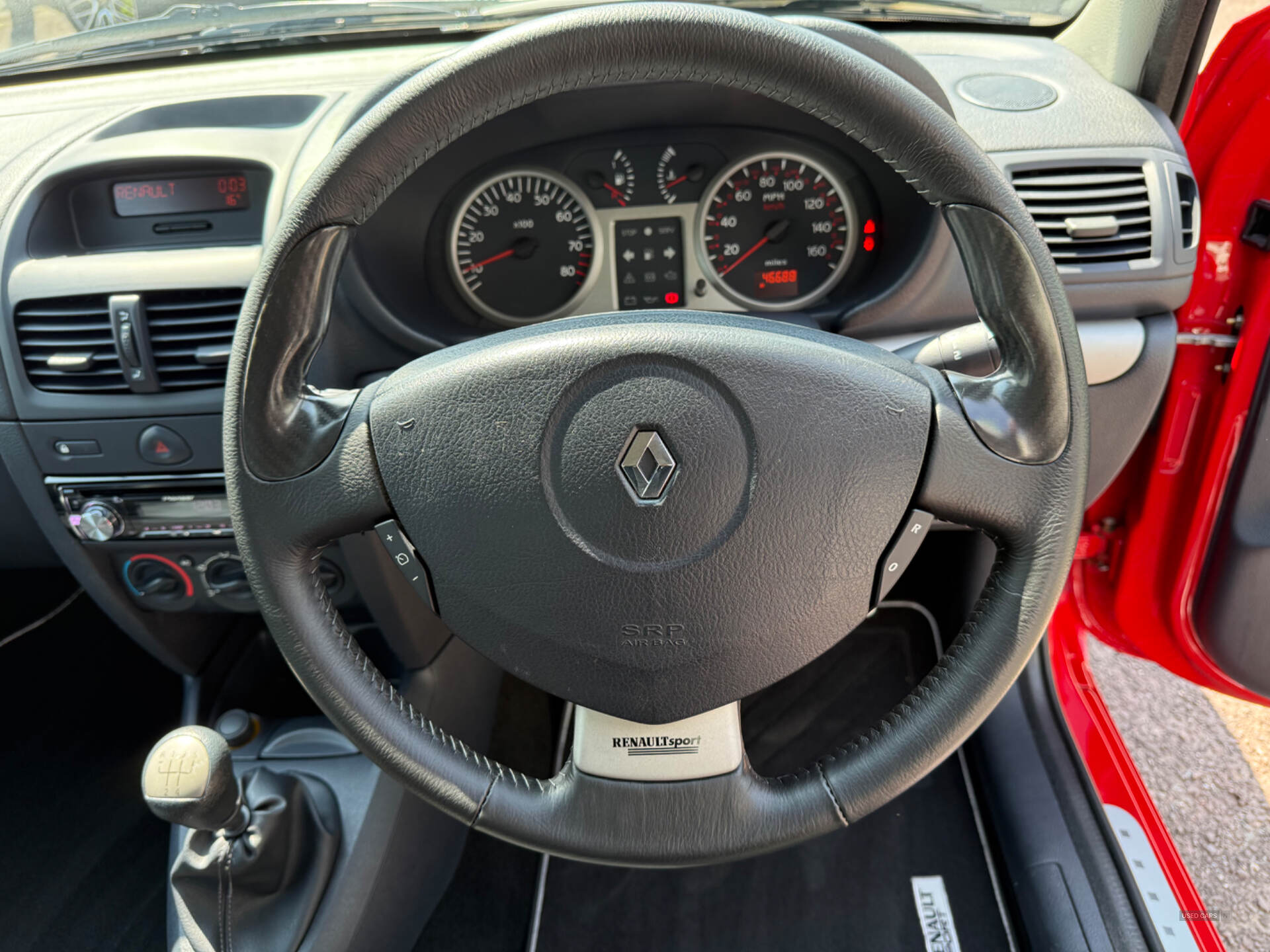 Aug 2005 Renault Clio 2.0 16V Renaultsport 182 Trophy 3dr