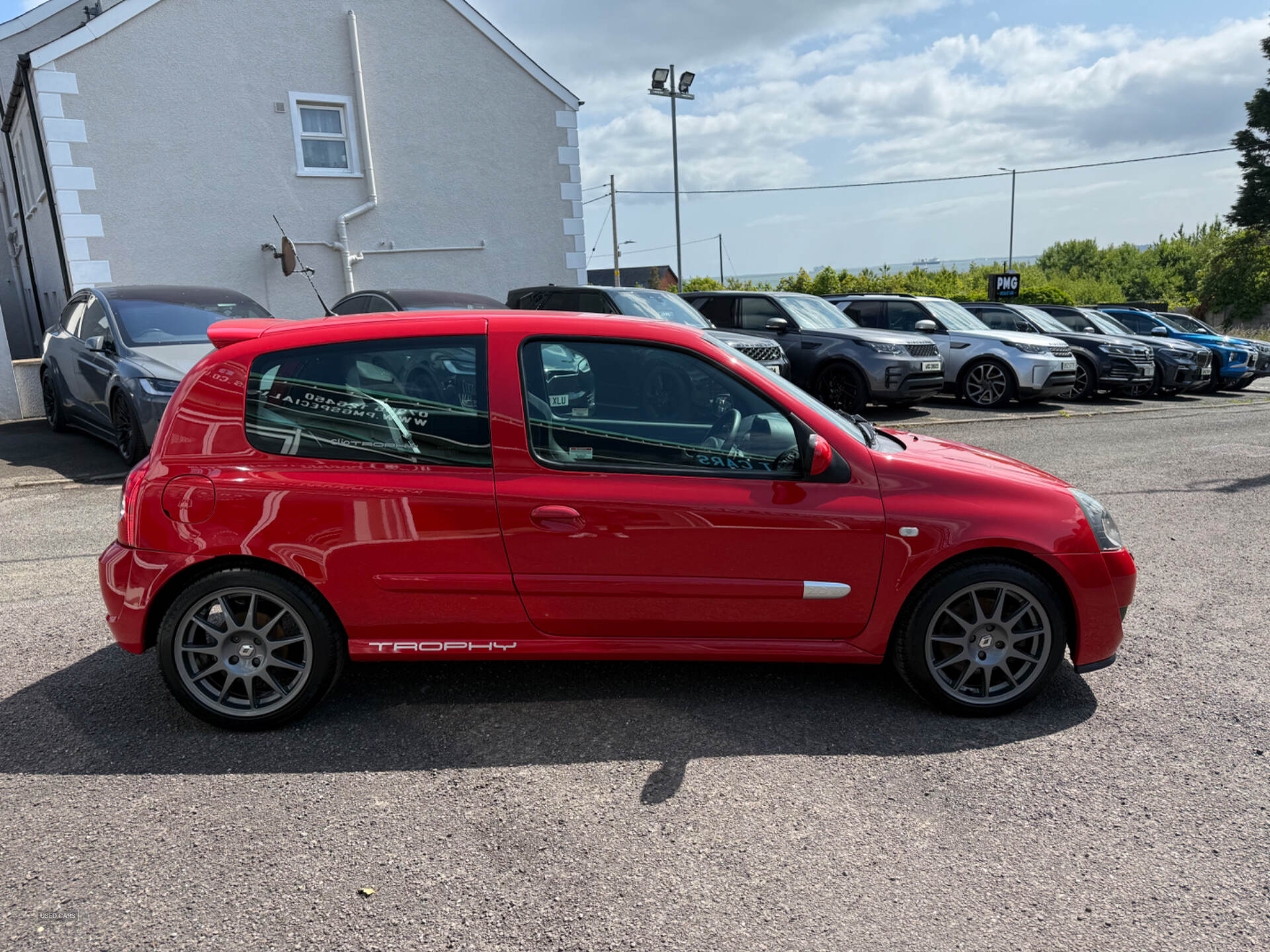 Aug 2005 Renault Clio 2.0 16V Renaultsport 182 Trophy 3dr