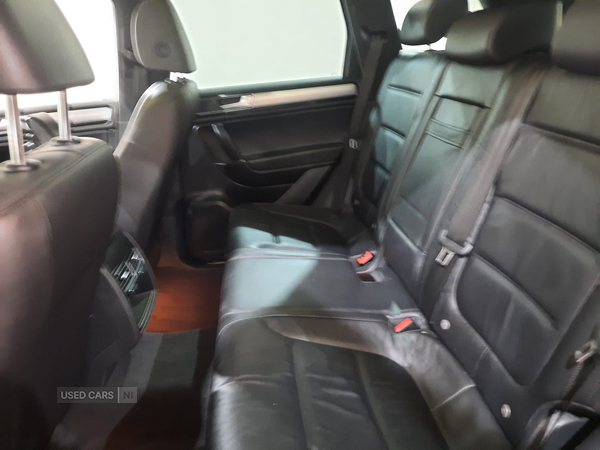 Volkswagen Touareg DIESEL ESTATE in Tyrone