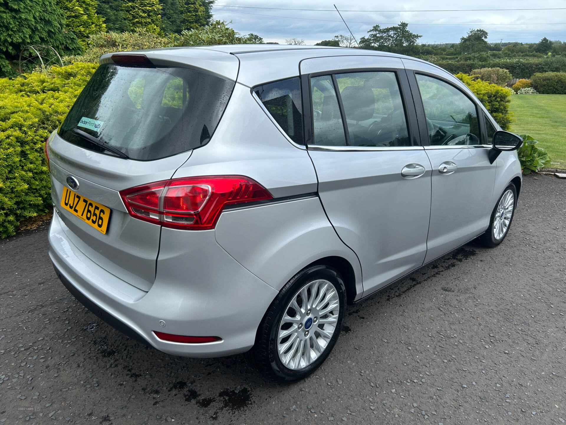 Ford B-Max HATCHBACK in Antrim