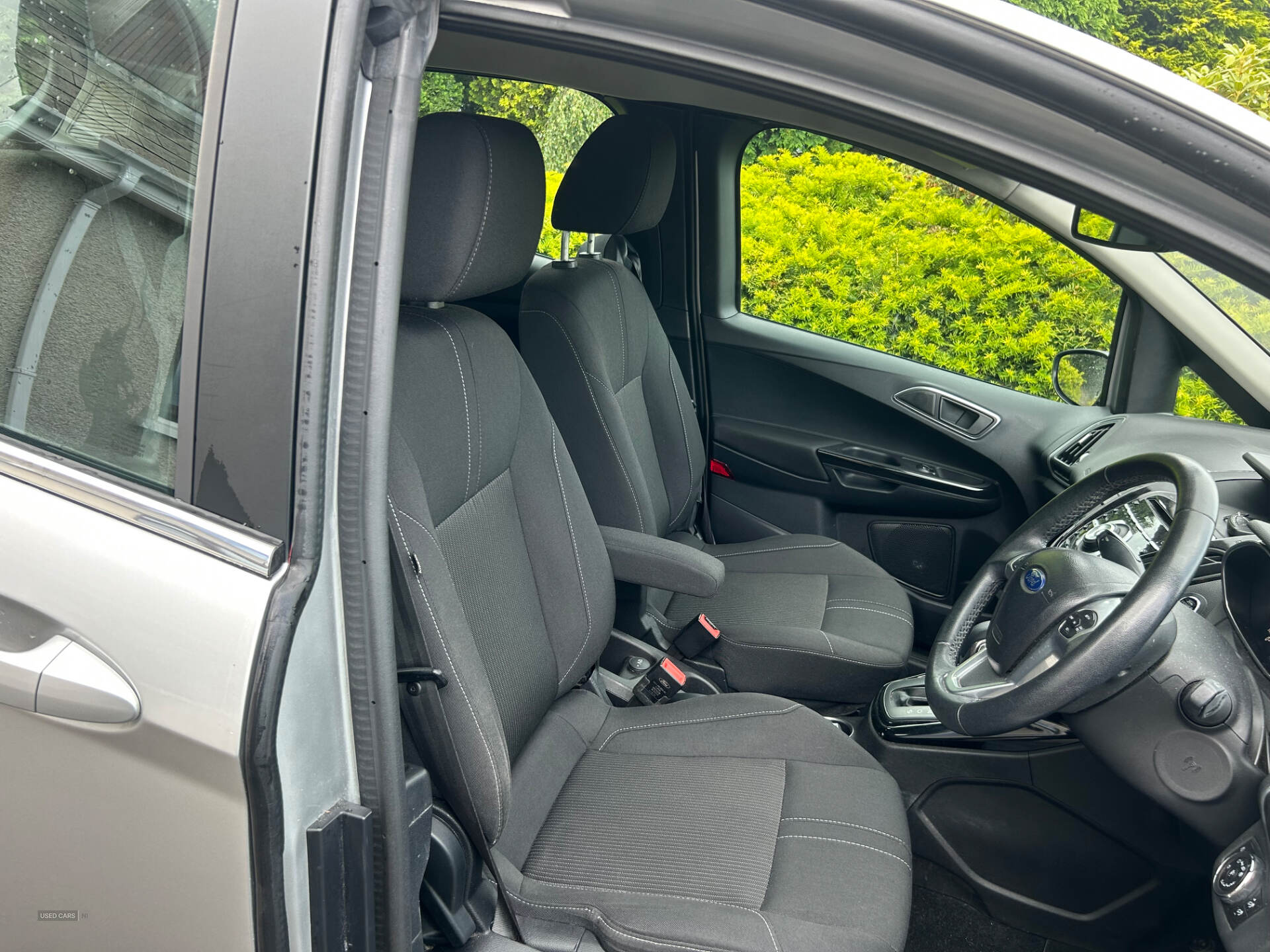 Ford B-Max HATCHBACK in Antrim