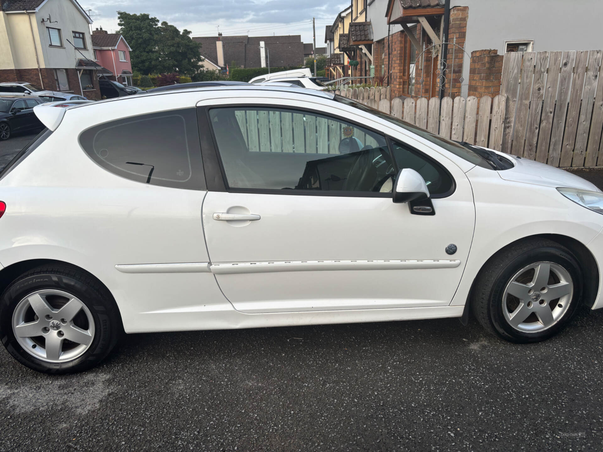 Jan 2011 Peugeot 207 1.4 HDi Envy 3dr