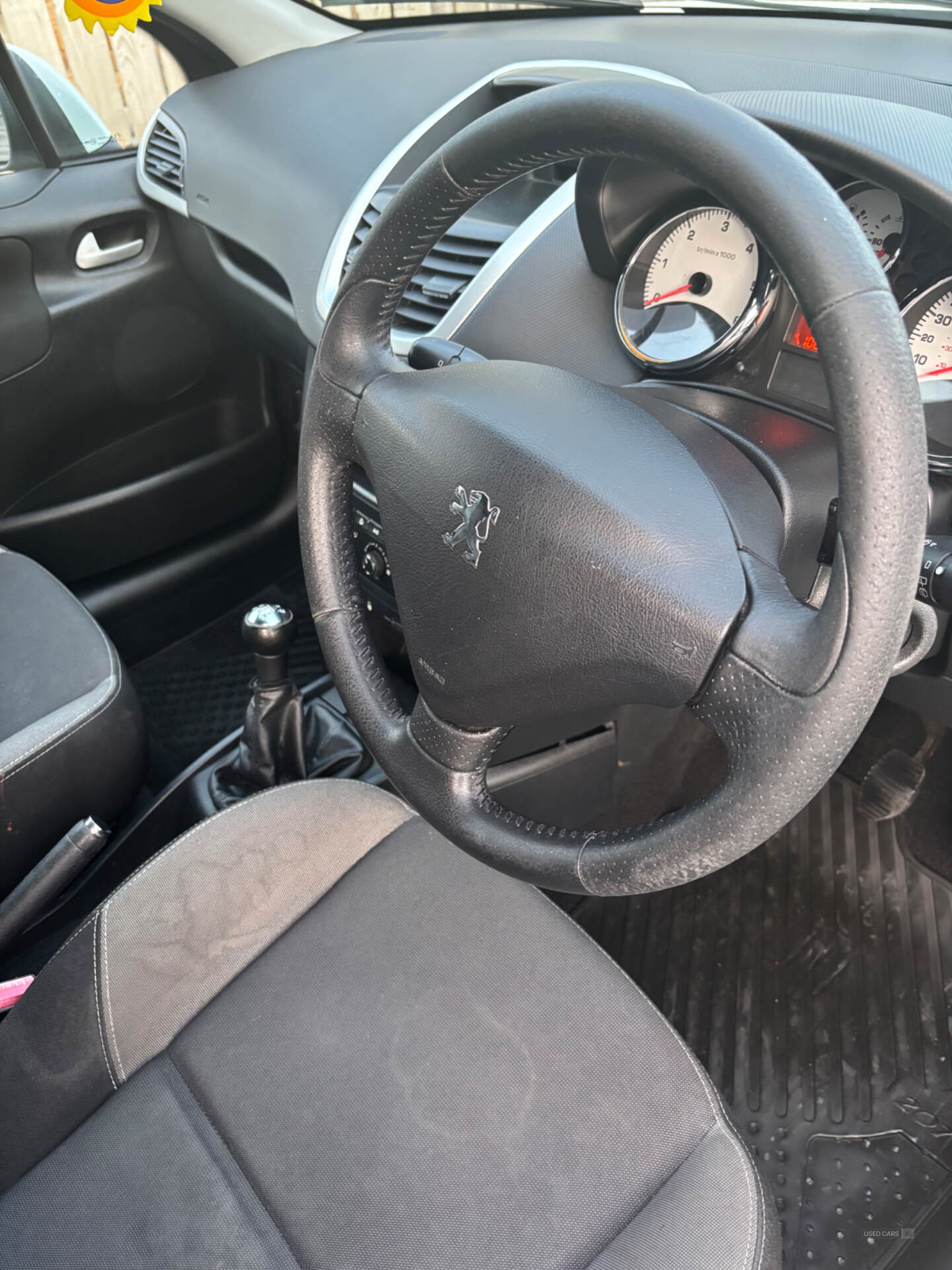 Jan 2011 Peugeot 207 1.4 HDi Envy 3dr