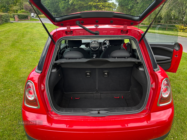 MINI Hatch DIESEL in Armagh