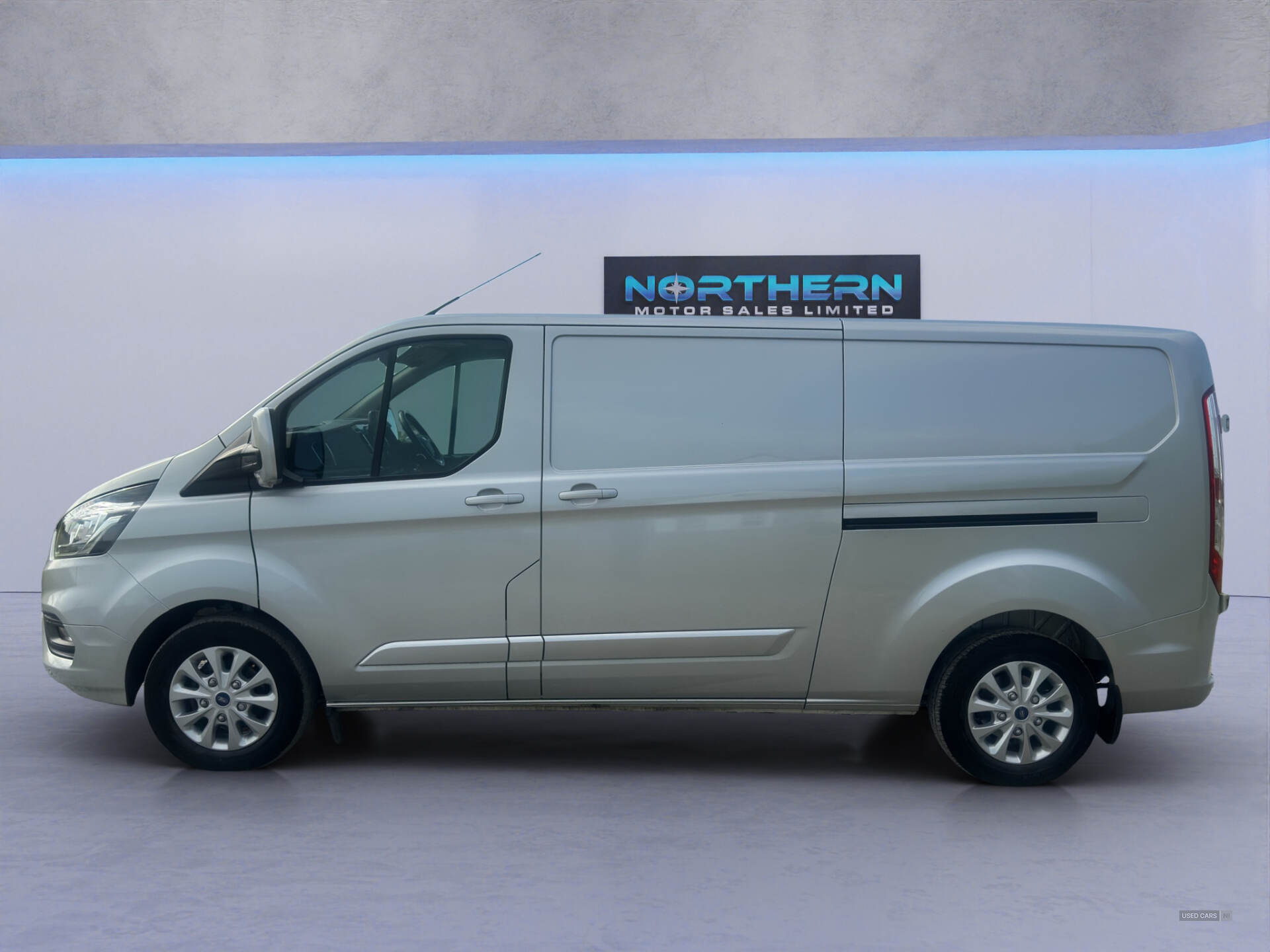 Jul 2022 Ford Transit Custom 2.0 EcoBlue 130ps Low Roof Limited Van