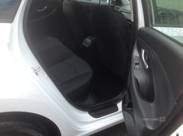 Hyundai i30 DIESEL HATCHBACK in Down