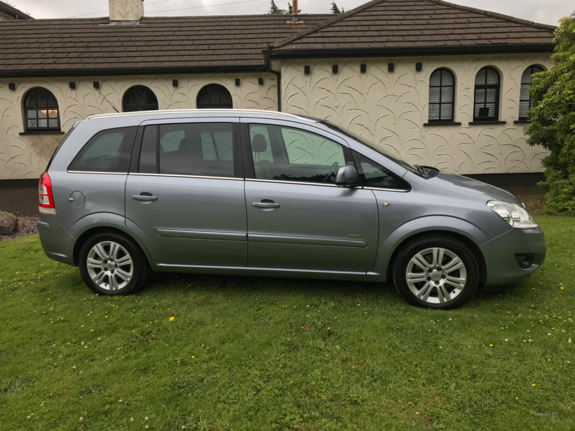 Mar 2011 Vauxhall Zafira 1.7 CDTi ecoFLEX Design [110] 5dr