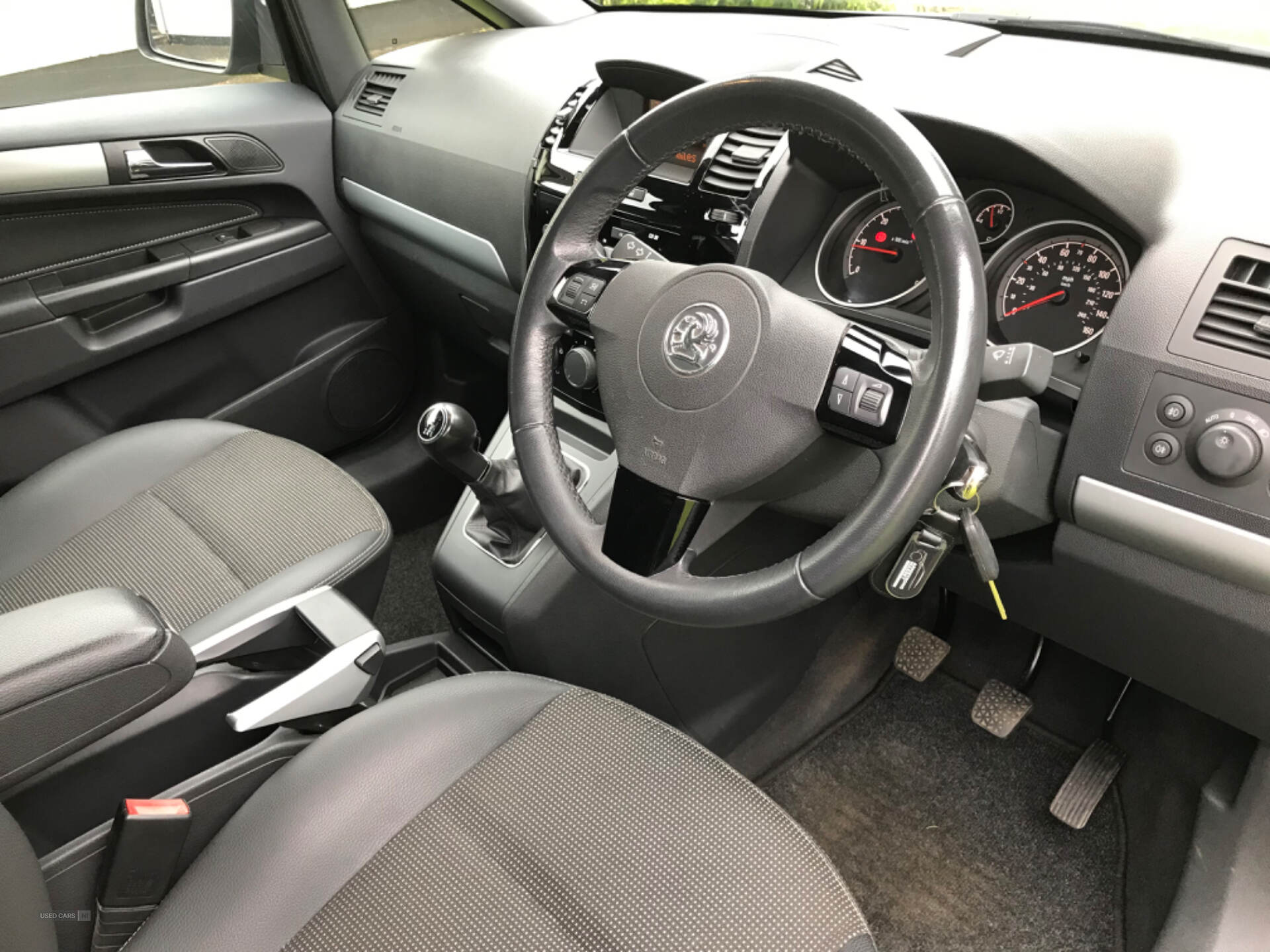 Mar 2011 Vauxhall Zafira 1.7 CDTi ecoFLEX Design [110] 5dr