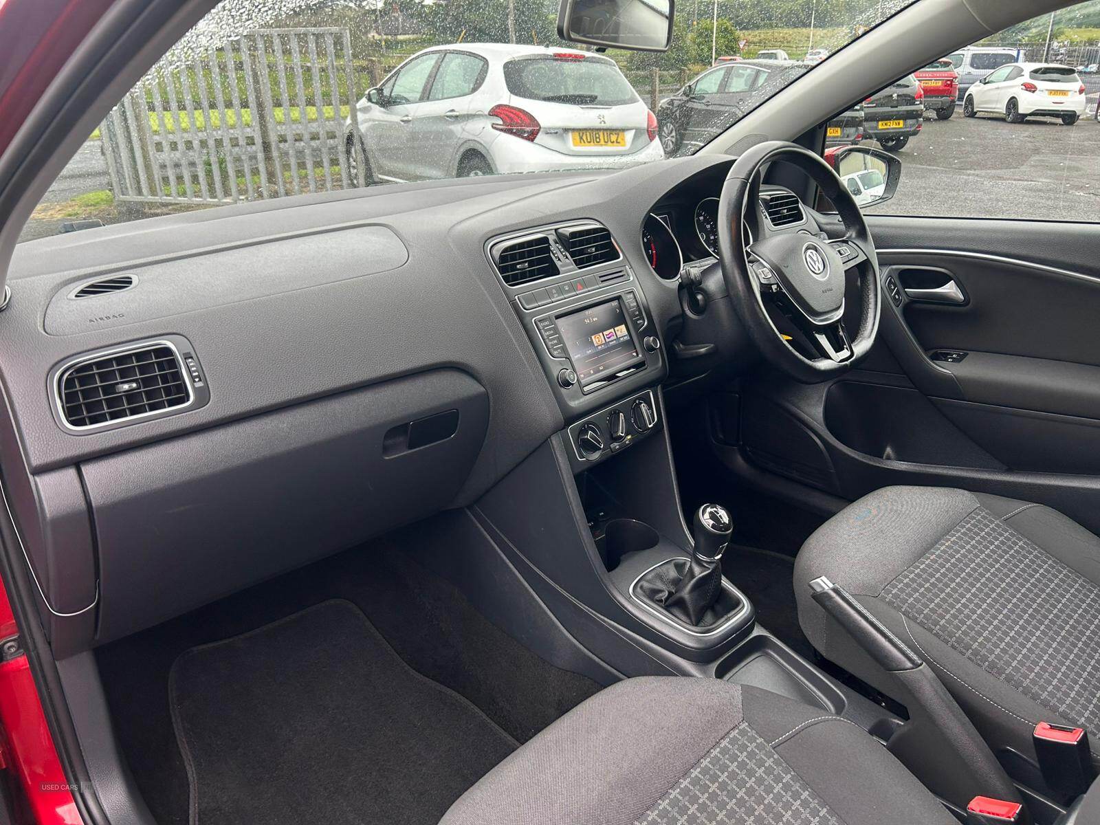 Sep 2015 Volkswagen Polo 1.0 SE 3dr
