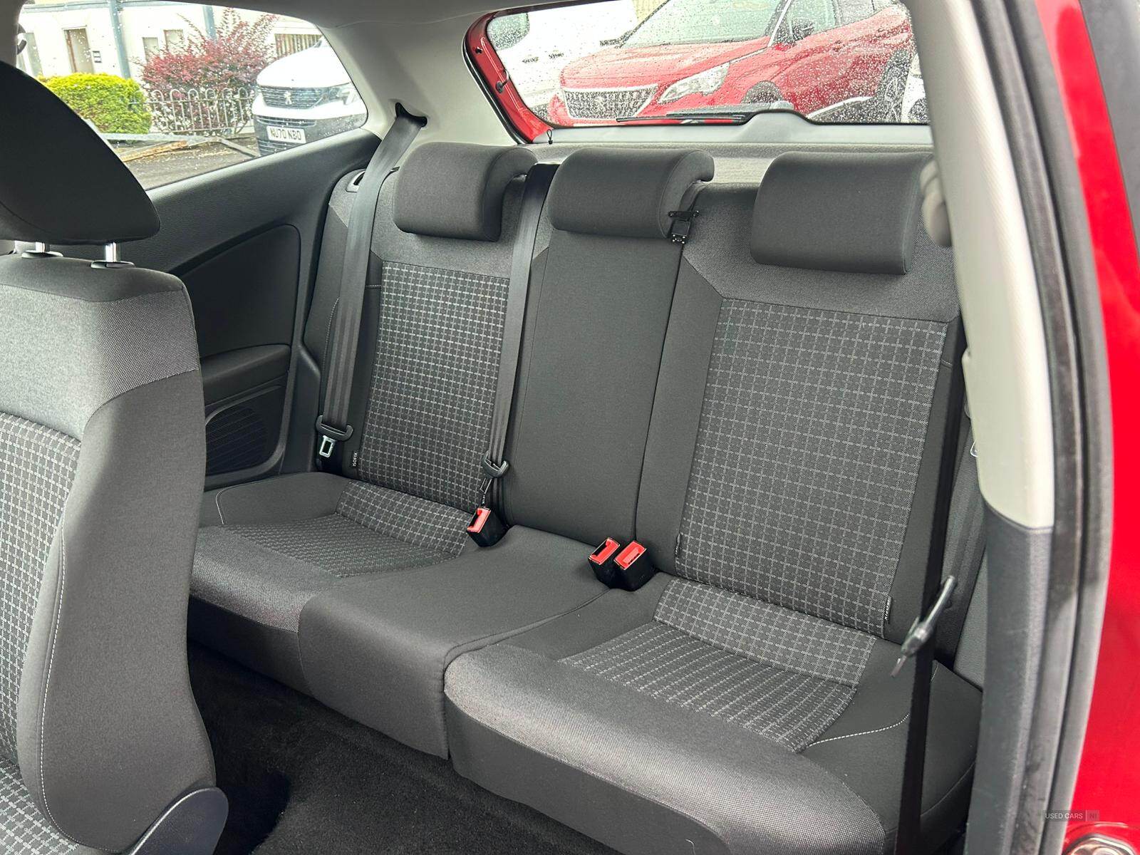 Sep 2015 Volkswagen Polo 1.0 SE 3dr