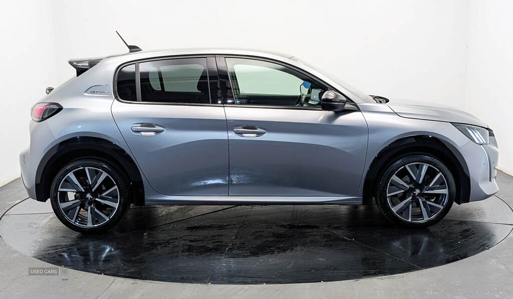 Peugeot 208 HATCHBACK in Antrim