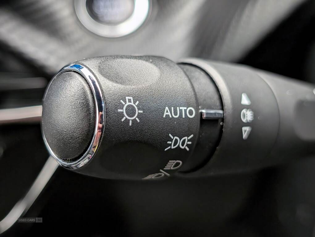 Peugeot 208 HATCHBACK in Antrim