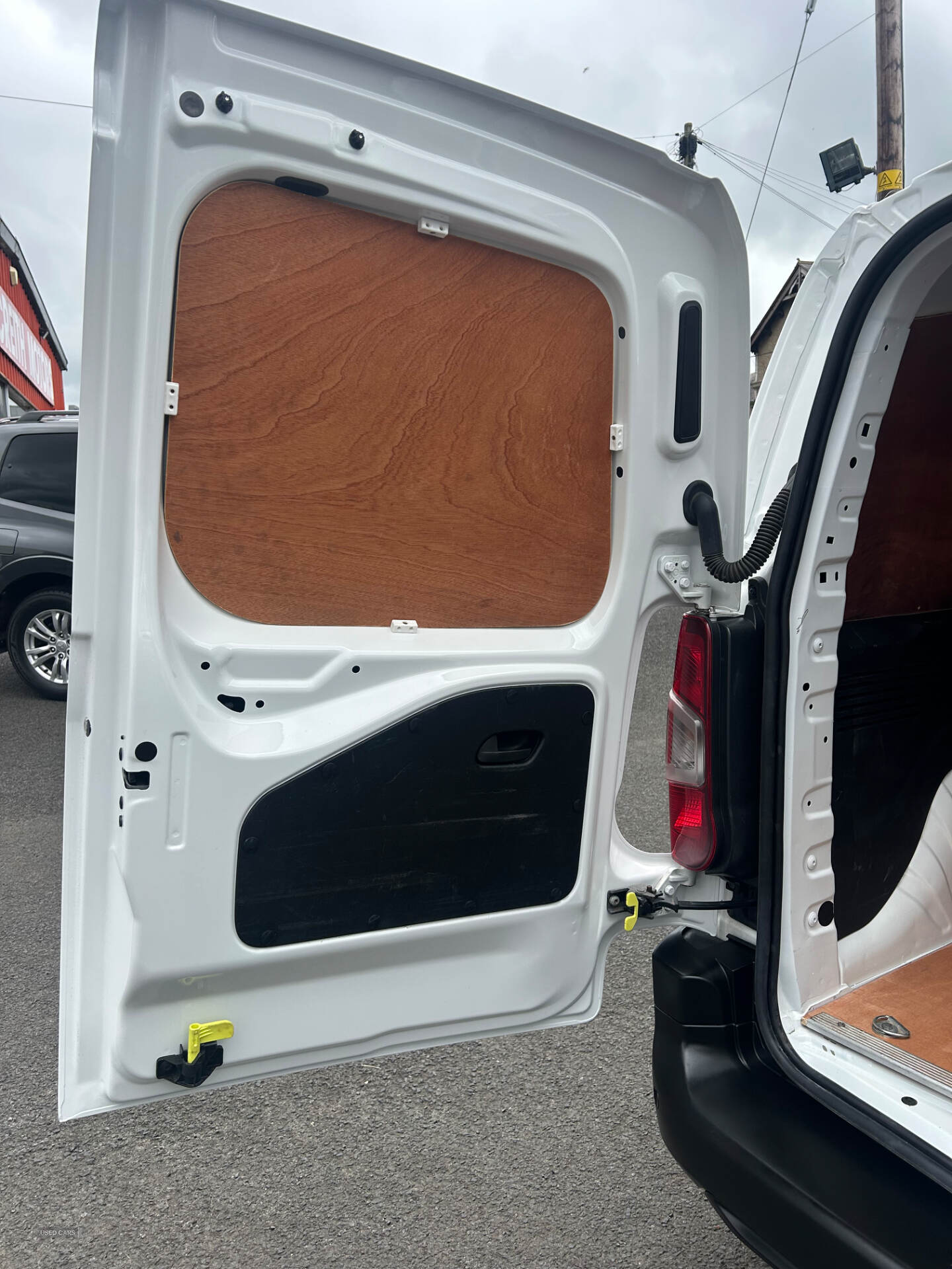 Peugeot Partner STANDARD DIESEL in Antrim