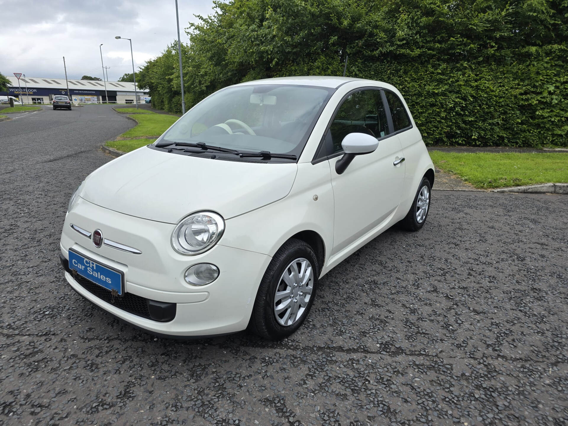 Fiat 500 HATCHBACK in Down