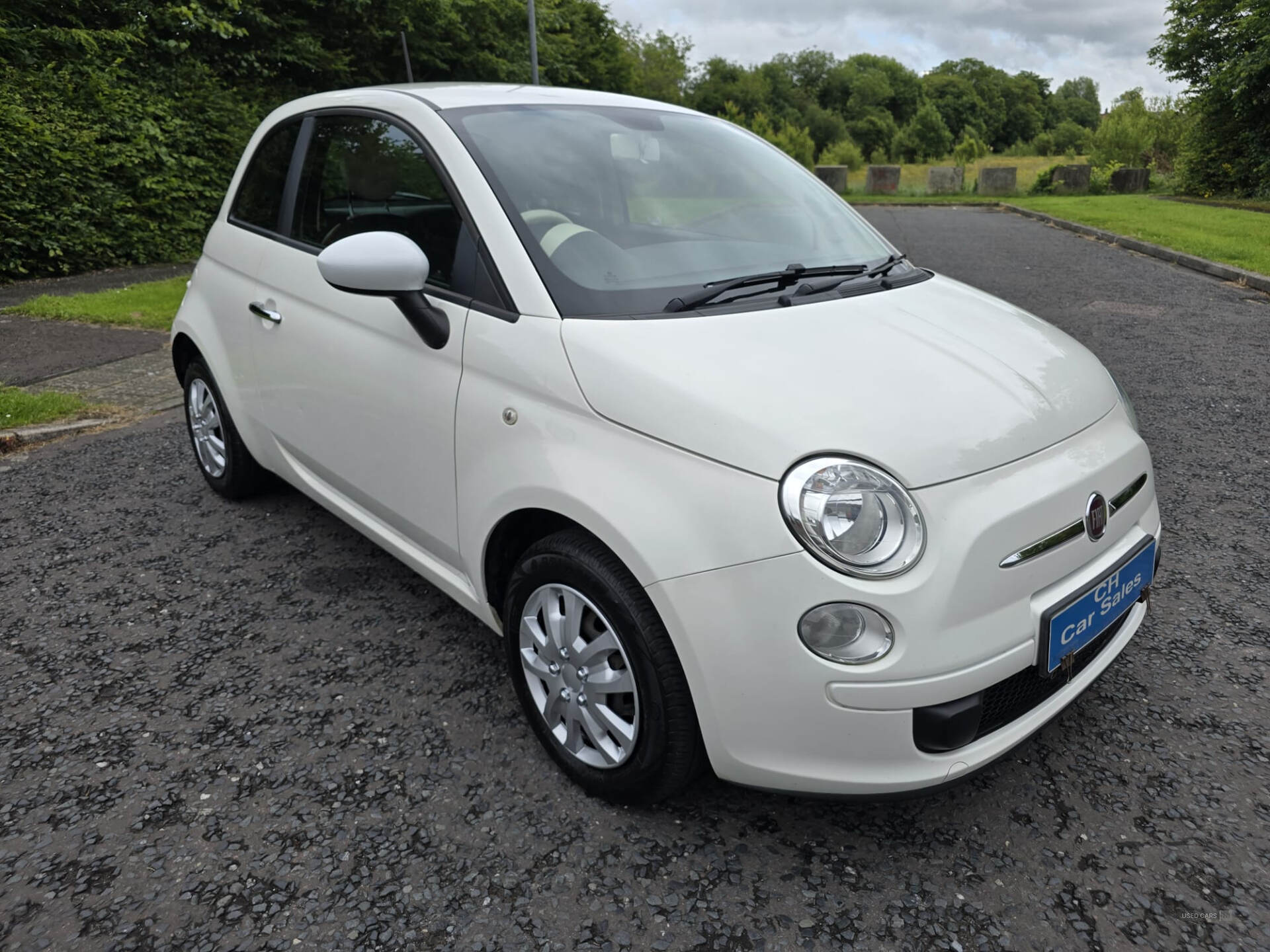 Fiat 500 HATCHBACK in Down
