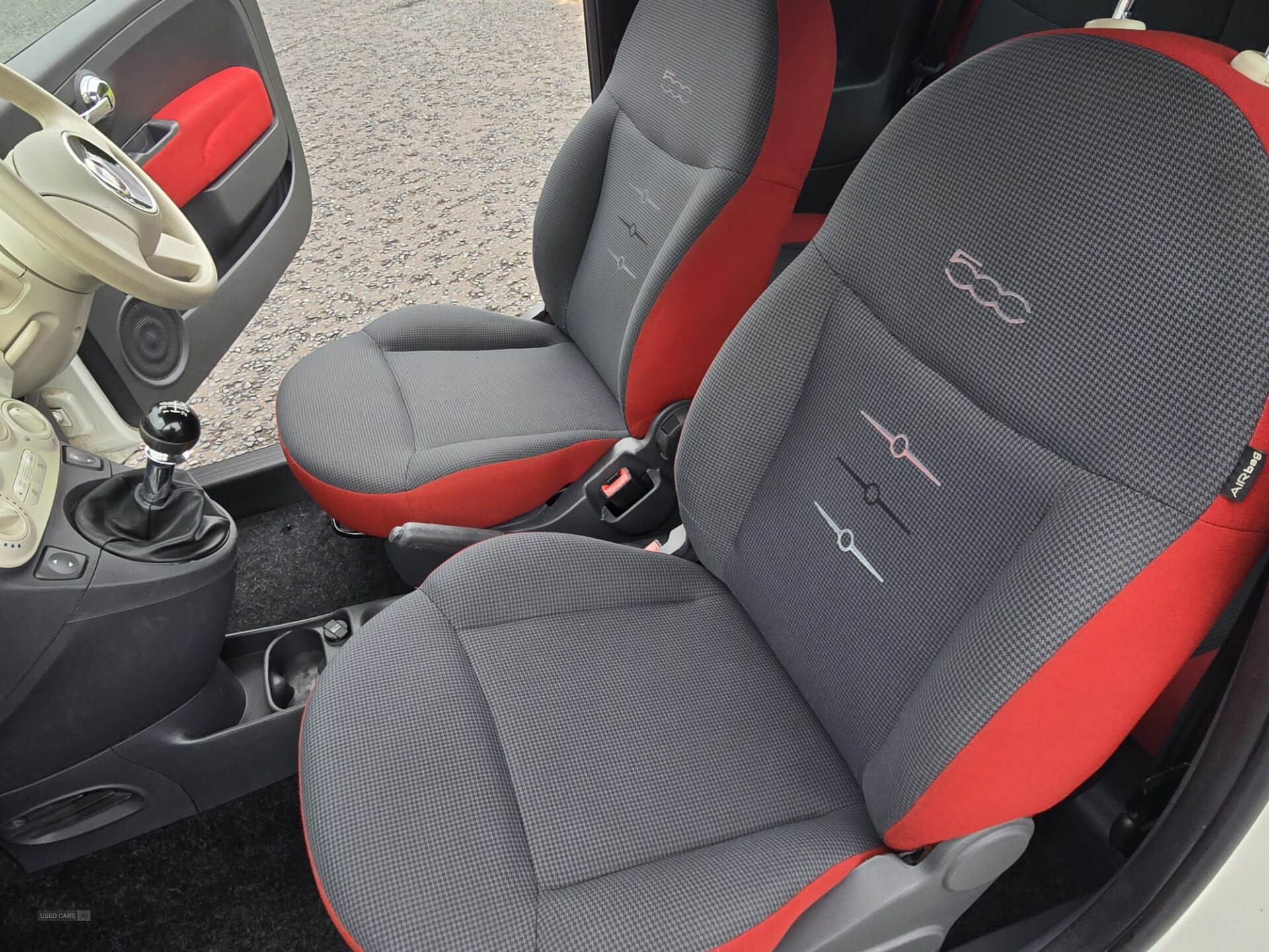 Fiat 500 HATCHBACK in Down