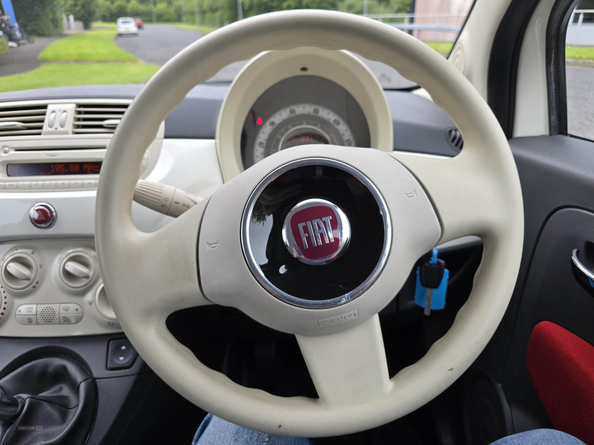 Fiat 500 HATCHBACK in Down
