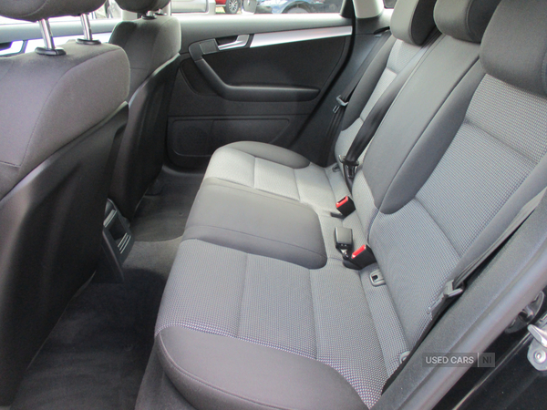Audi A3 DIESEL SPORTBACK in Down
