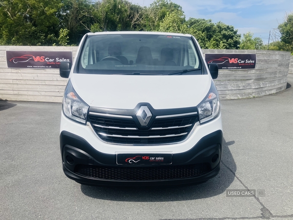 Renault Trafic LWB DIESEL in Down
