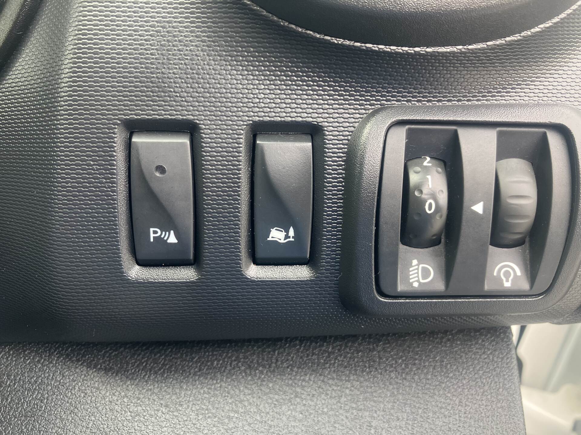Renault Trafic LWB DIESEL in Down