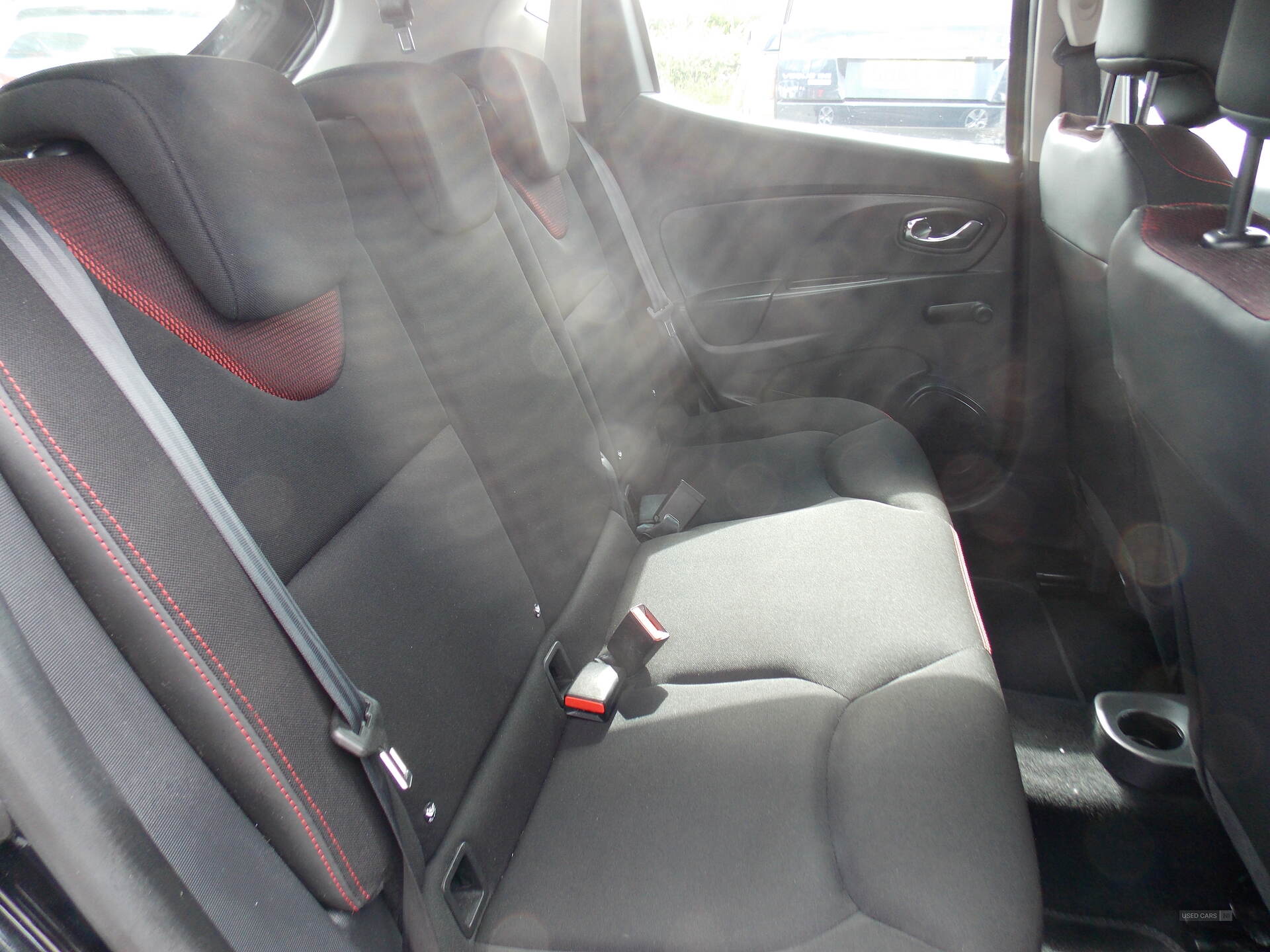 Sep 2013 Renault Clio 1.2 16V Expression+ 5dr