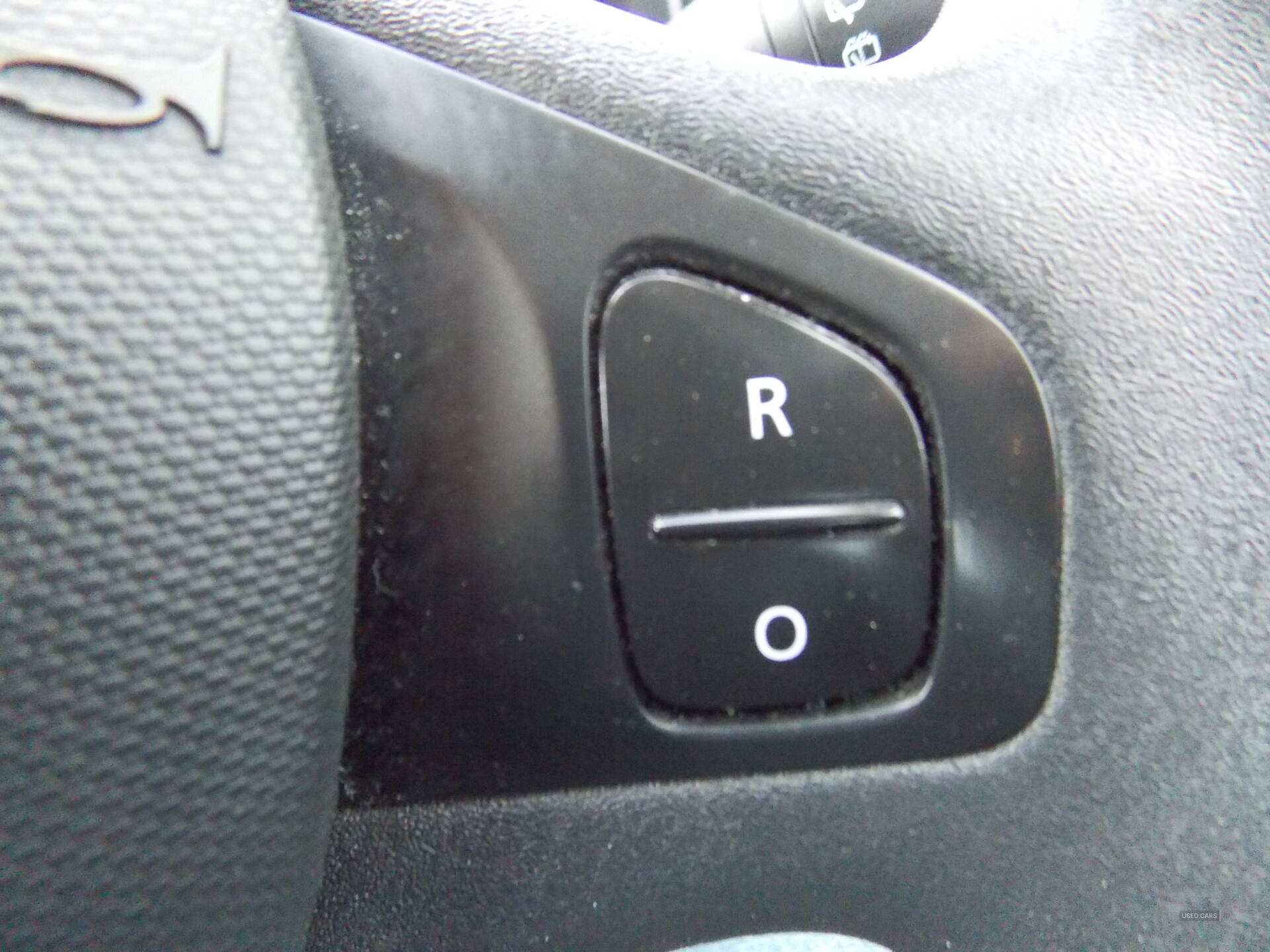 Sep 2013 Renault Clio 1.2 16V Expression+ 5dr