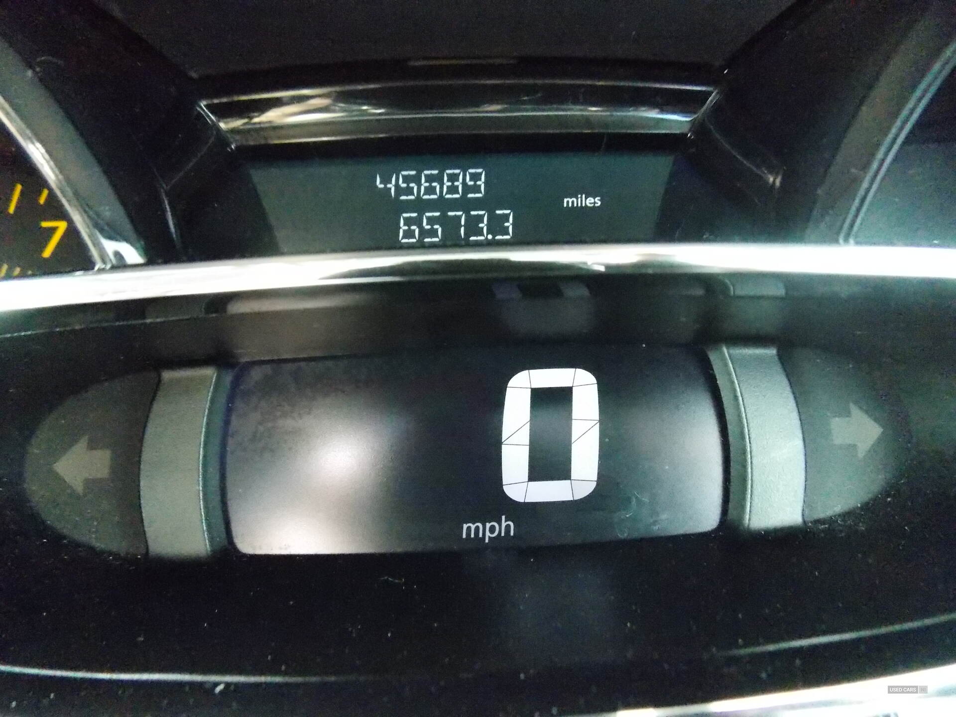 Sep 2013 Renault Clio 1.2 16V Expression+ 5dr