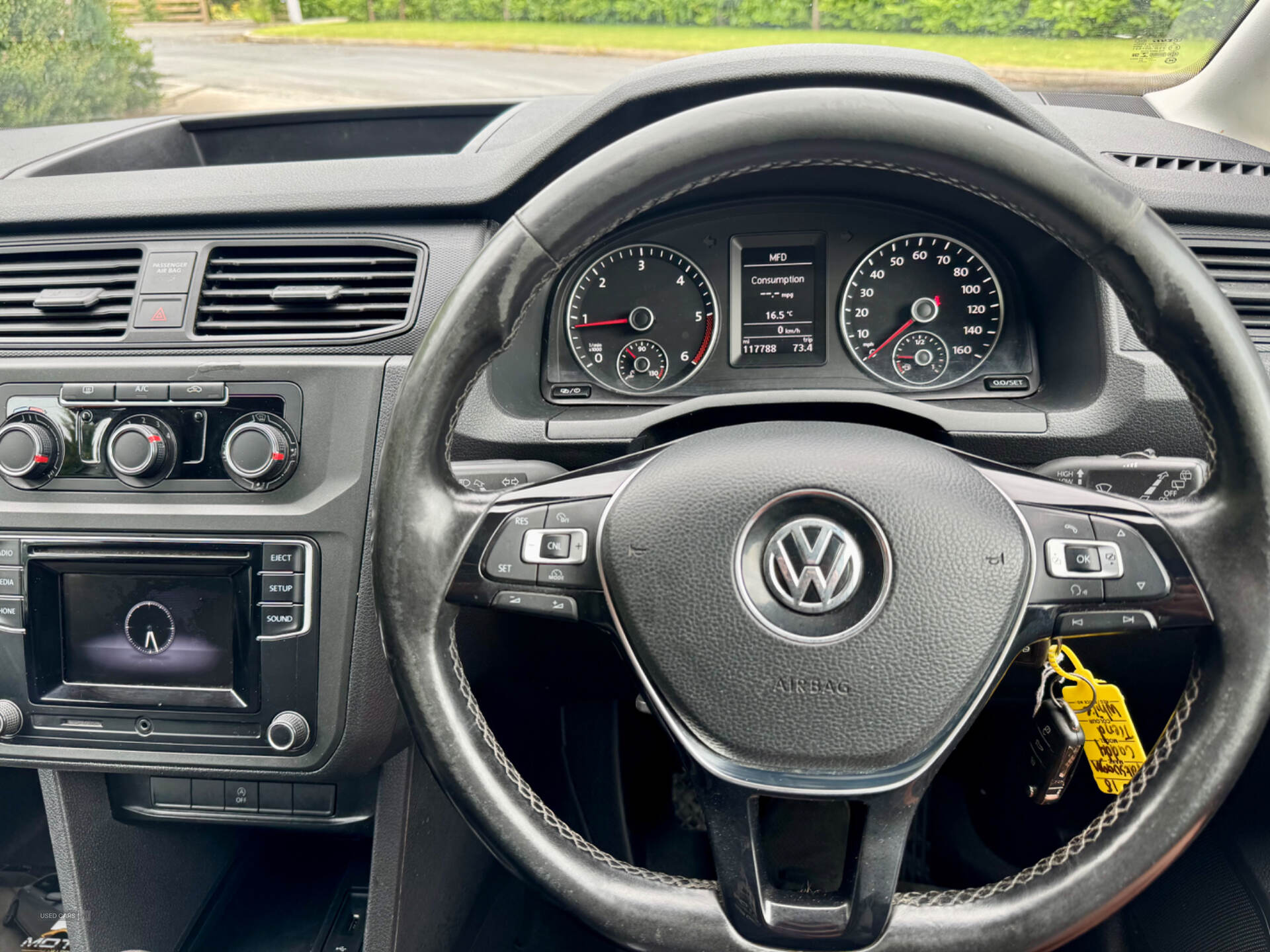 Volkswagen Caddy C20 DIESEL in Down