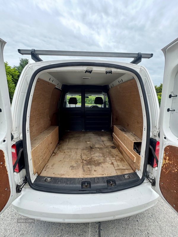 Volkswagen Caddy C20 DIESEL in Down