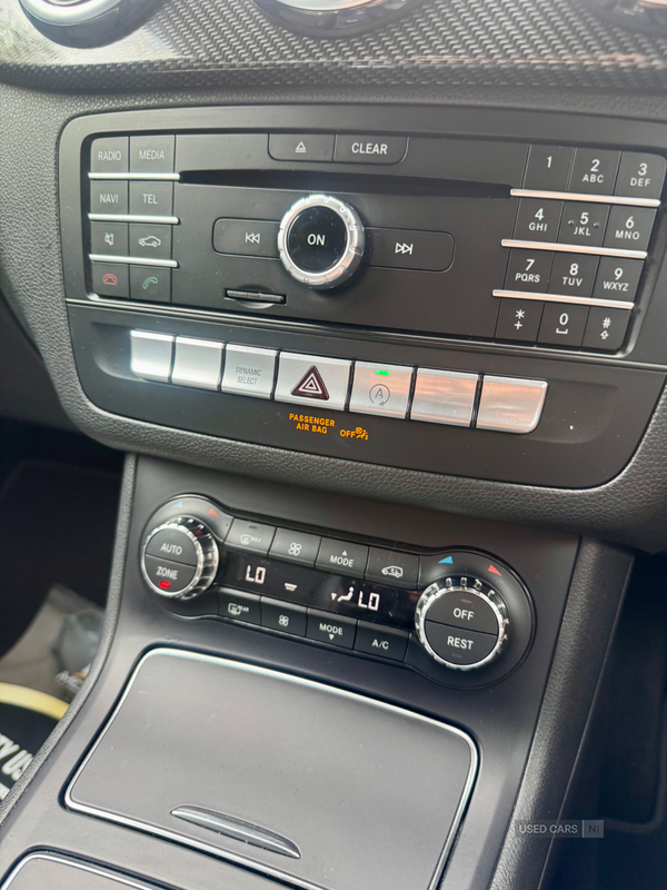 Mercedes B-Class DIESEL HATCHBACK in Down