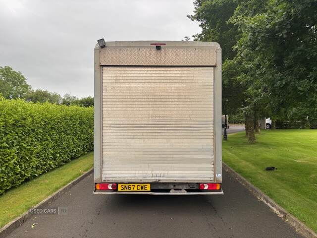 Sep 2017 Renault Master LL35dCi 130 Business Low Roof Luton Loloader