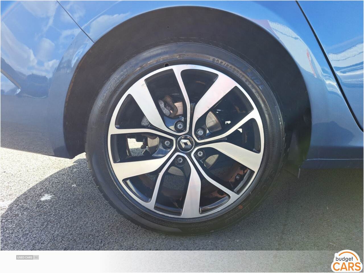 Car Thumbnail 25