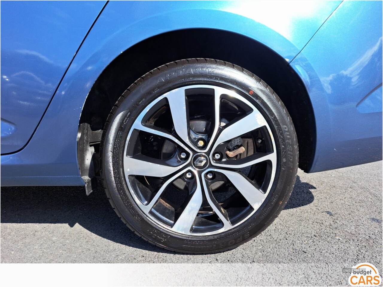 Car Thumbnail 28