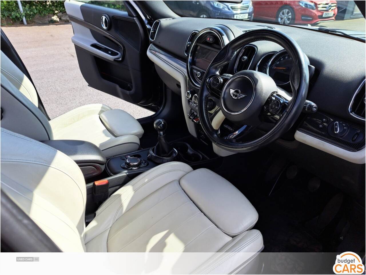 Jan 2017 MINI Countryman 2.0 Cooper D ALL4 5dr