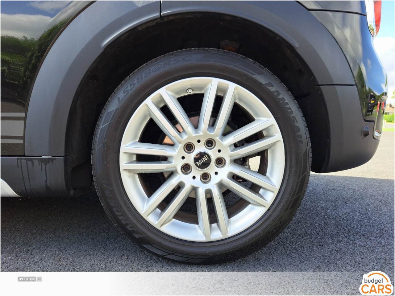 Car Thumbnail 28
