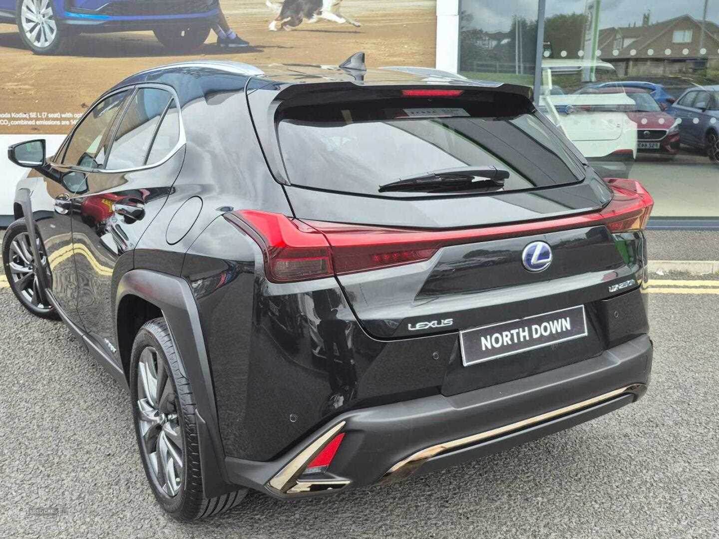Mar 2021 Lexus UX 250h 2.0 F-Sport 5dr CVT [Nav]
