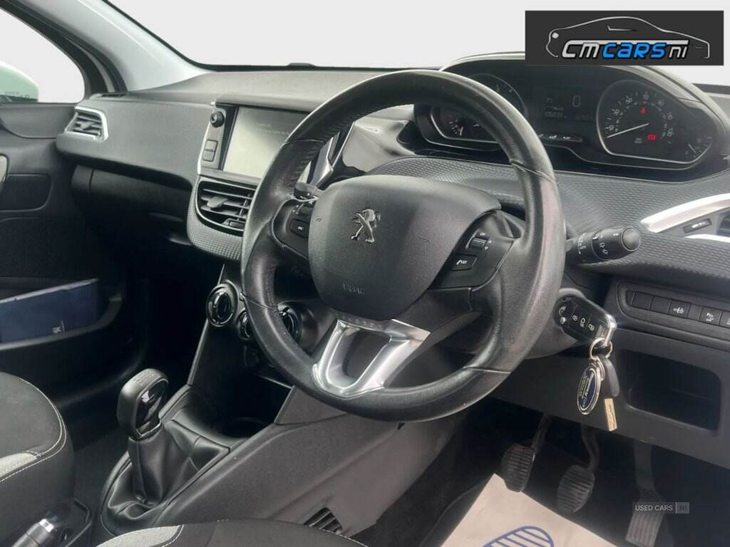 May 2015 Peugeot 208 1.0 PureTech Active 5dr