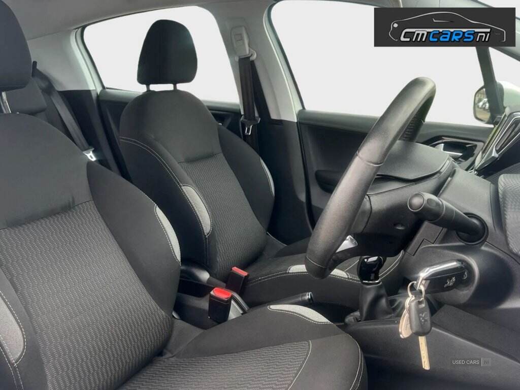 May 2015 Peugeot 208 1.0 PureTech Active 5dr