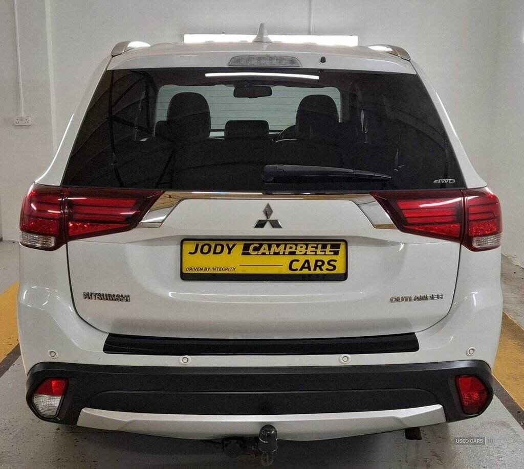 Aug 2018 Mitsubishi Outlander 2.2 DI-D 3 5dr Auto