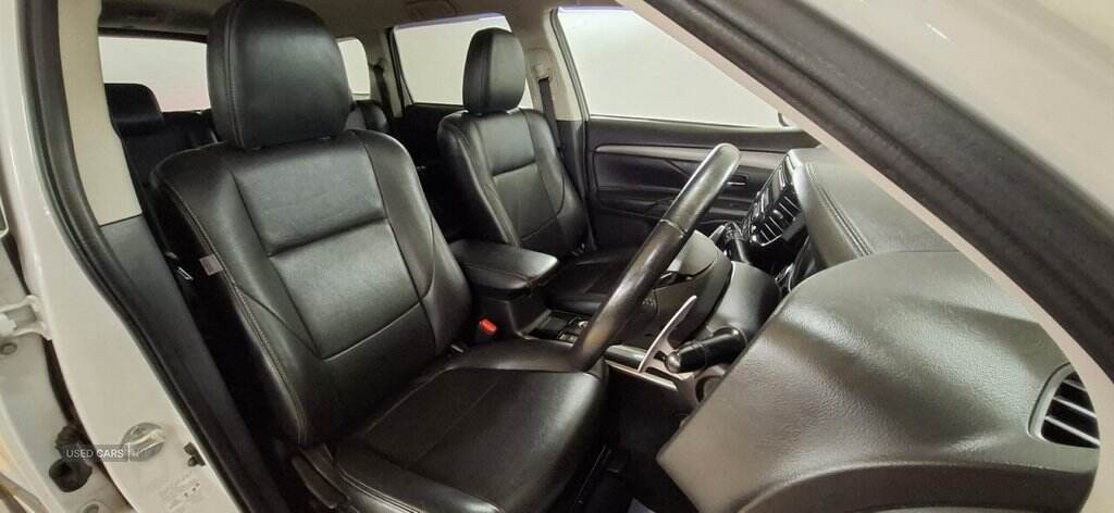 Aug 2018 Mitsubishi Outlander 2.2 DI-D 3 5dr Auto