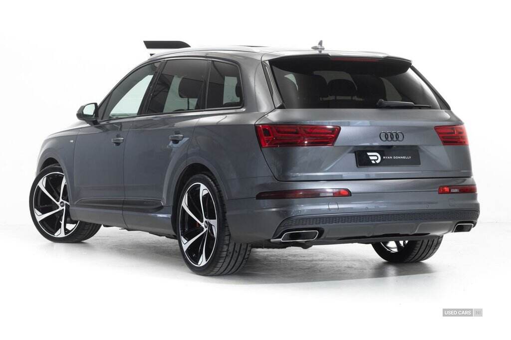 Nov 2018 Audi Q7 50 TDI Quattro S Line 5dr Tiptronic
