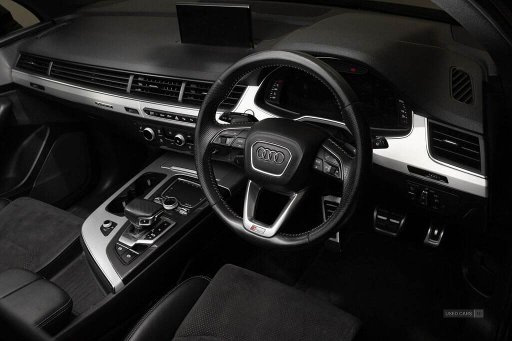 Nov 2018 Audi Q7 50 TDI Quattro S Line 5dr Tiptronic