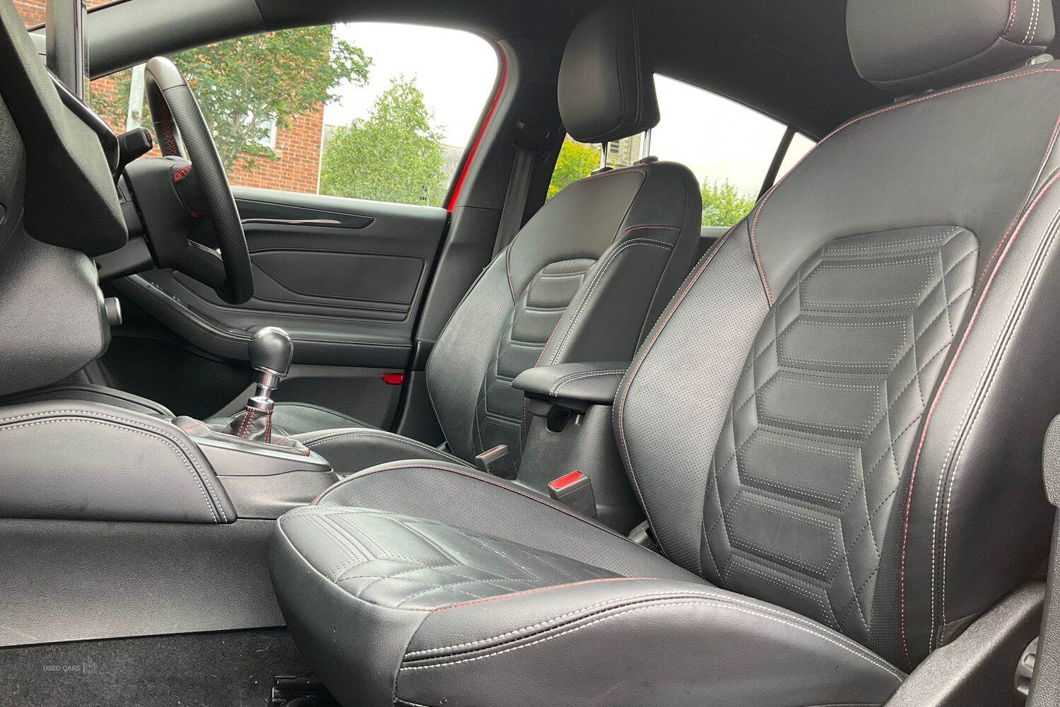 Aug 2022 Ford Focus 1.0 EcoBoost ST-Line Vignale 5dr