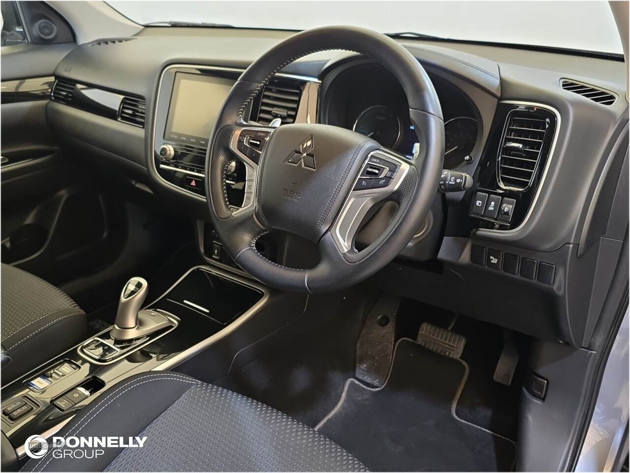 May 2021 Mitsubishi Outlander 2.4 PHEV Design 5dr Auto