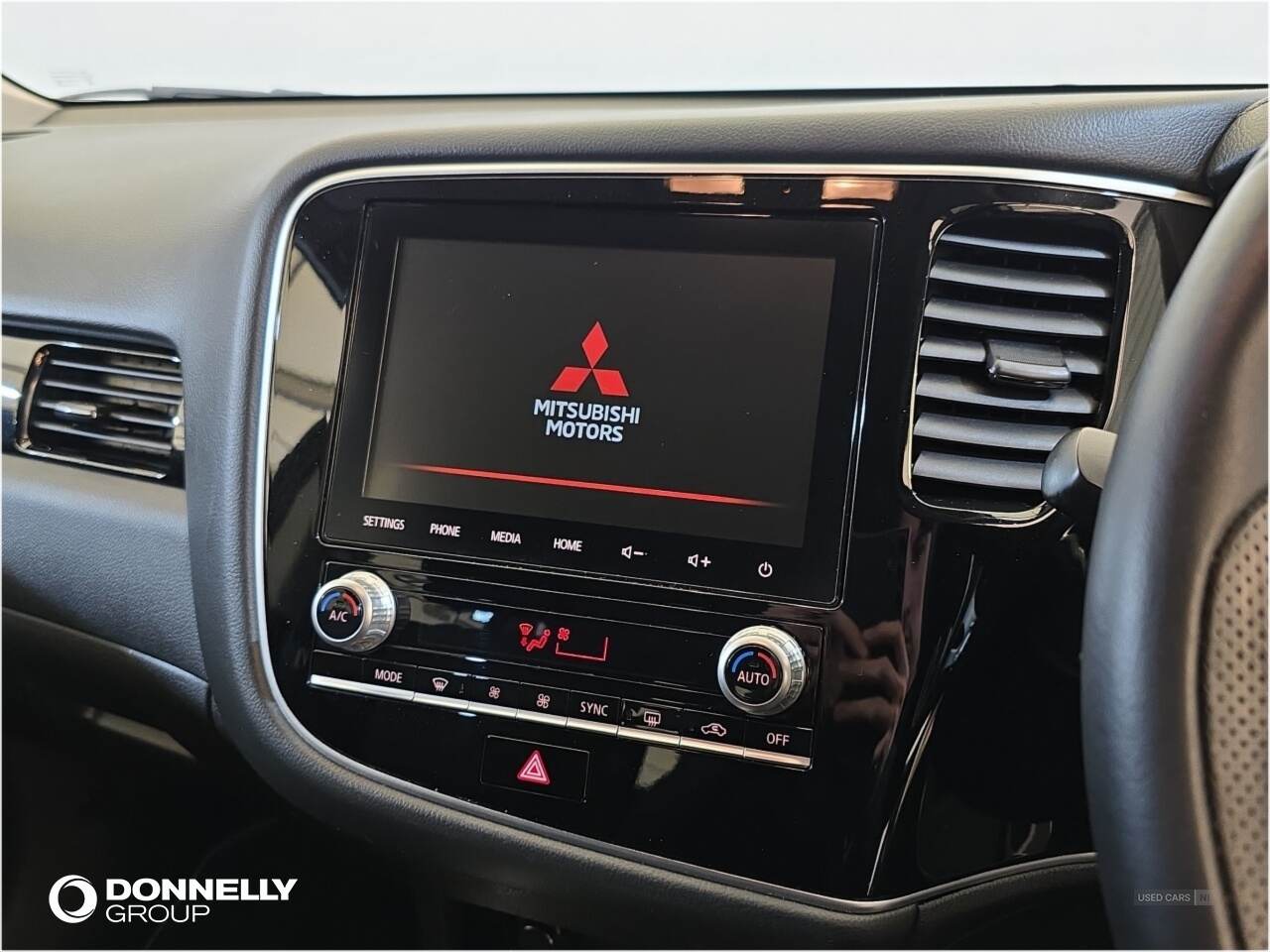 May 2021 Mitsubishi Outlander 2.4 PHEV Design 5dr Auto