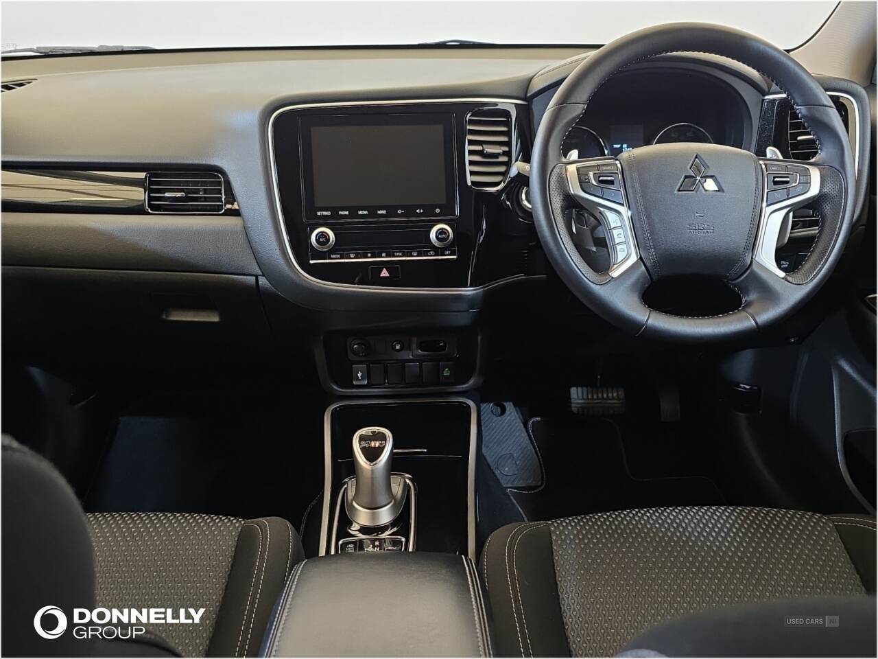 May 2021 Mitsubishi Outlander 2.4 PHEV Design 5dr Auto