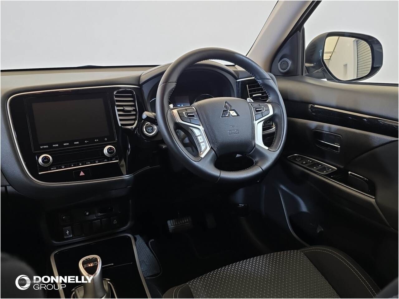 May 2021 Mitsubishi Outlander 2.4 PHEV Design 5dr Auto