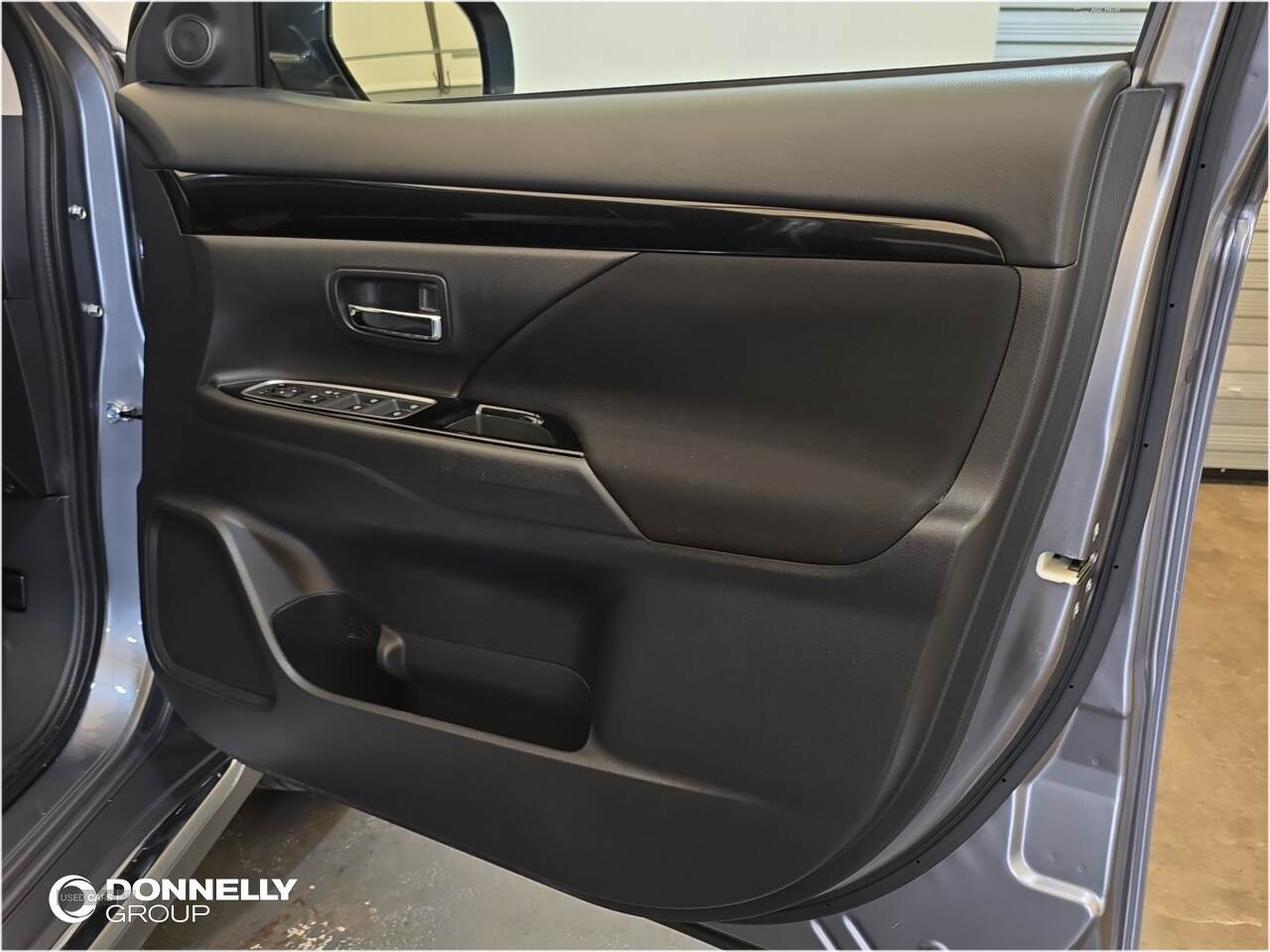 May 2021 Mitsubishi Outlander 2.4 PHEV Design 5dr Auto