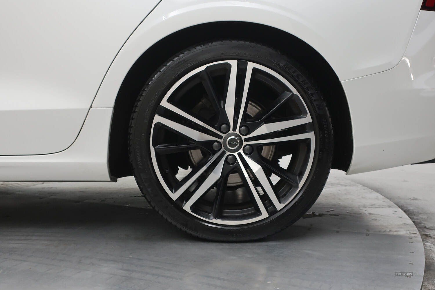 Mar 2022 Volvo V60 2.0 B3P R DESIGN 5dr Auto [7 speed]